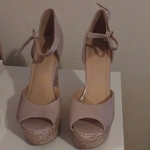 Forever 21   Women's Blush Pink Wedge Platform Heels